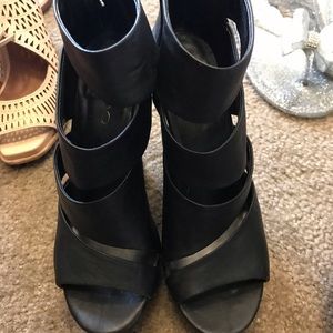 Black Aldo Wedges